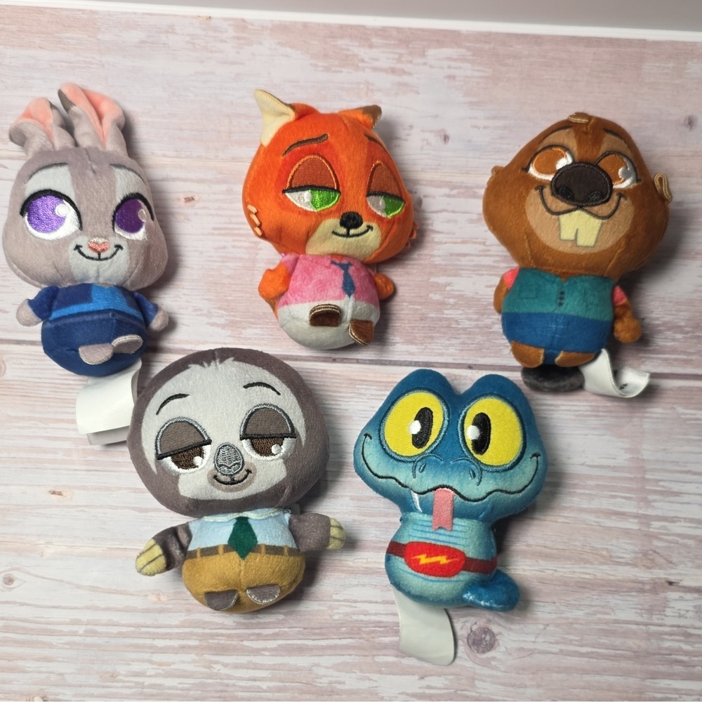 Disney Zootopia 2 Small Plush Lot of 5 Judy Hopps Nick Wilde Flash Finnick 2016